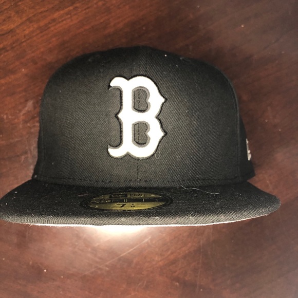 Other - Boston black and gray hat